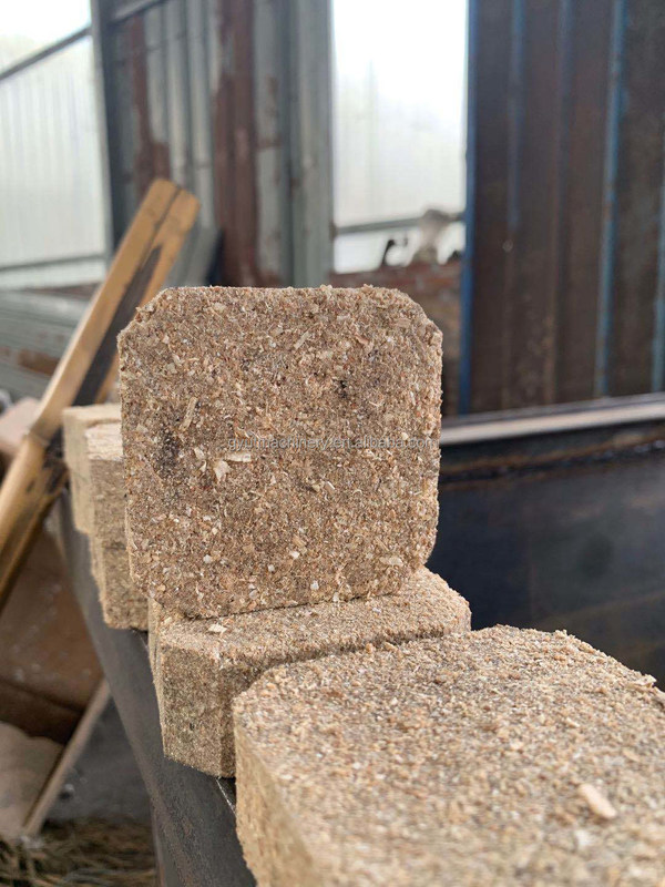 ココナッツ繊維ブロックプレスのための圧縮ココナッツピーアットブロック製造機