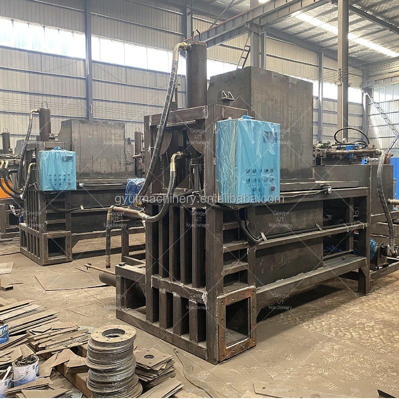 300*150*300mmのベールサイズを持つヘイストロープレスのための電気駆動アルファルファバレー器具