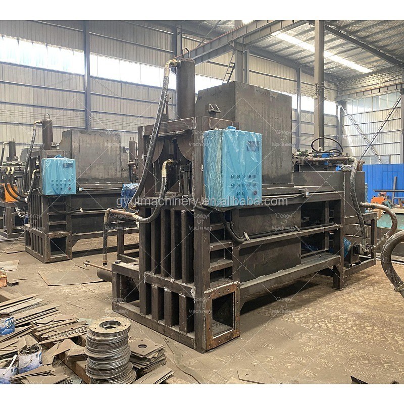 300*150*300mmのベールサイズを持つヘイストロープレスのための電気駆動アルファルファバレー器具