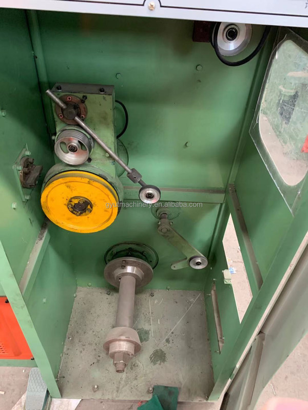 低炭素鋼鉄のワイヤ引く機械 タングメンカービッドコーティングと7.5kwモーター