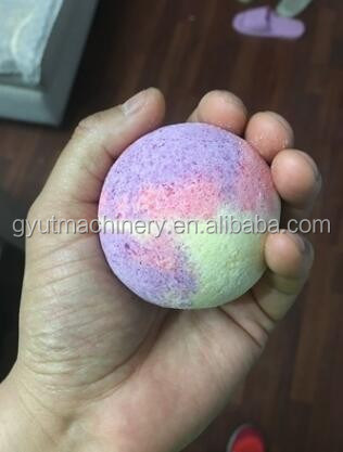 自動水力システムを持つ丸型および不規則な製品収縮包装機