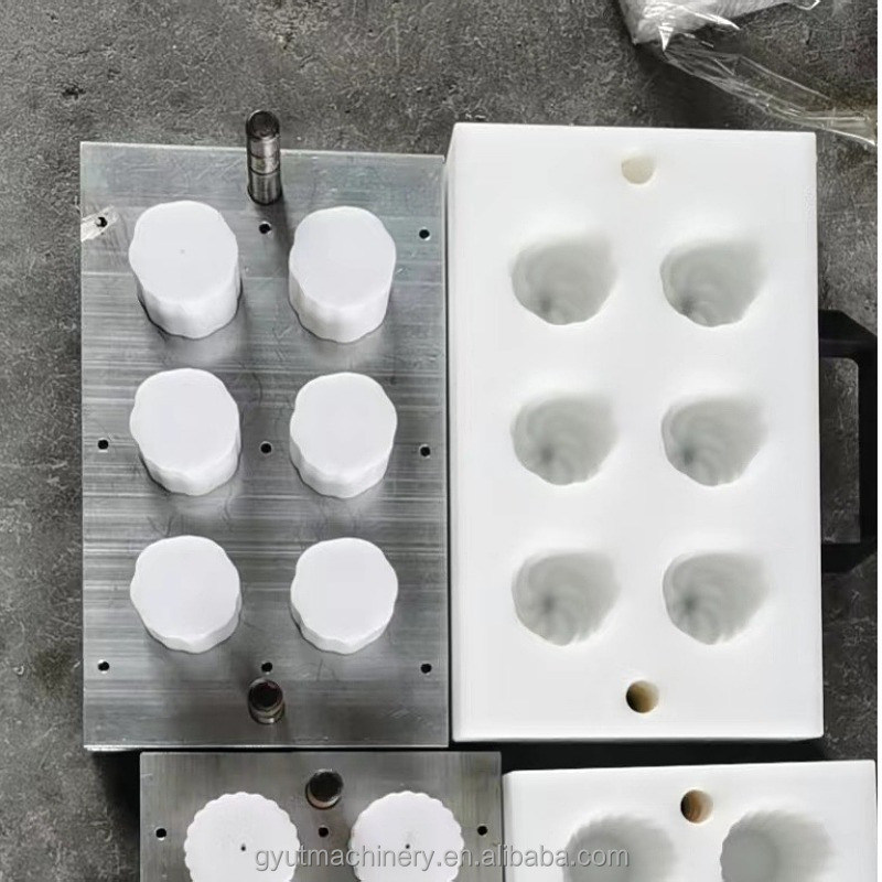 バスボール爆弾 固体シャンプーハートを作るための手動シャンプー模具