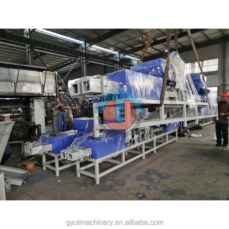 簡単に木のパレット足ブロックを作る機械 ホットプレス用 木のチップ ソーダを剃る