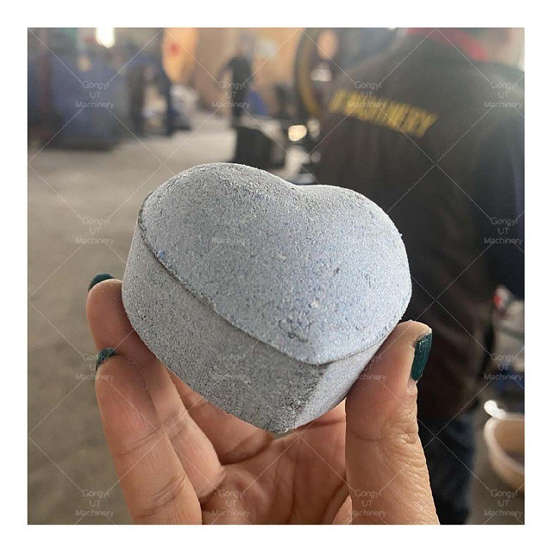 オーガニックバーム爆弾のためのバーム爆弾の蒸気製造機 自然重量55KG 水圧プレス