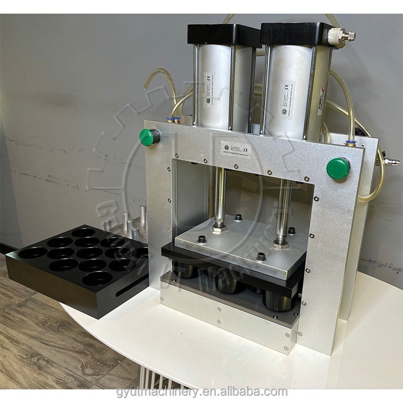 5kWのモーターパワーパンチボール製造機であなたの浴爆弾生産を最大化してください