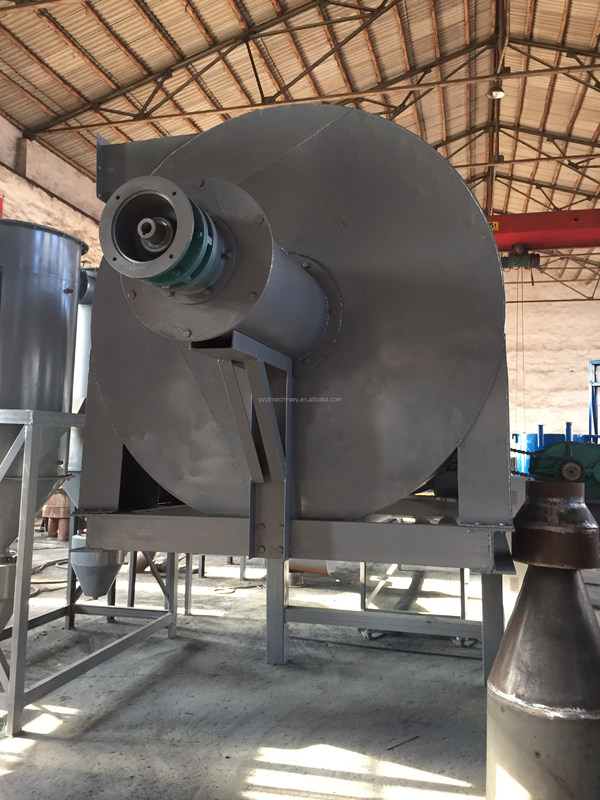 15kw 多機能バイオカーボン炭化炉 木の木材を使ってバーベキュー炭を作る