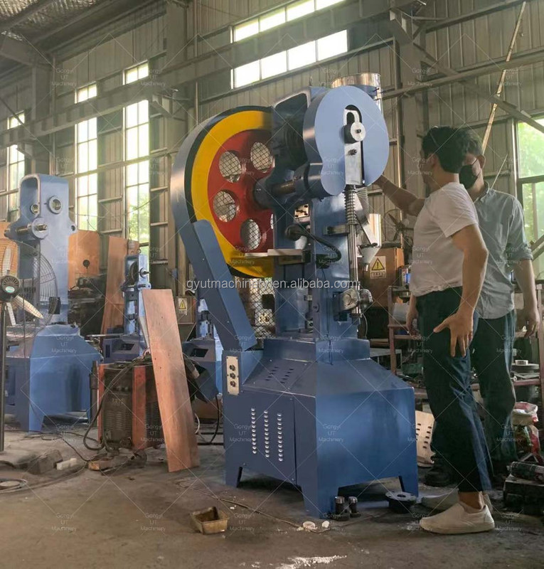 ナフタレンモスボール製造のための汎用バスボムボールプレス機