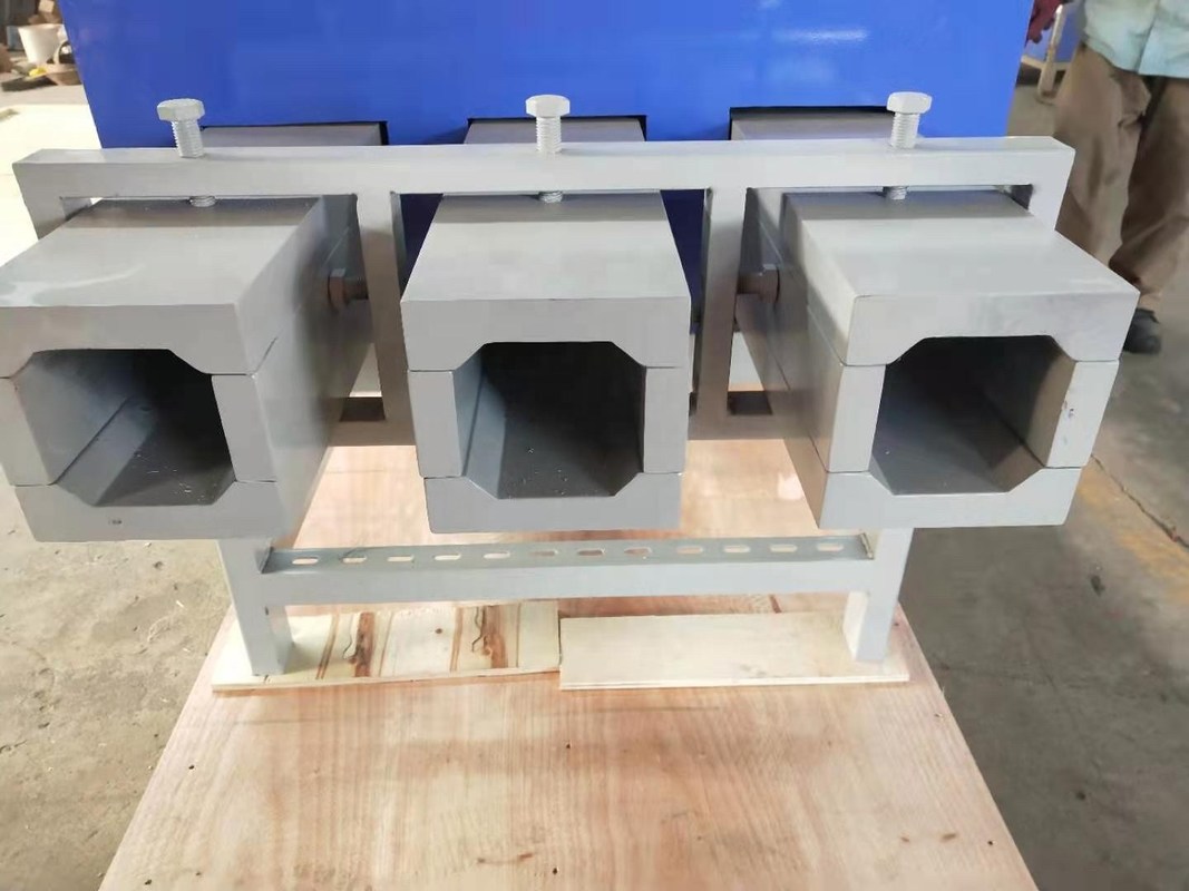 木材ブロックプレス機 モデル名 圧縮されたパレット脚のための指関節プレス