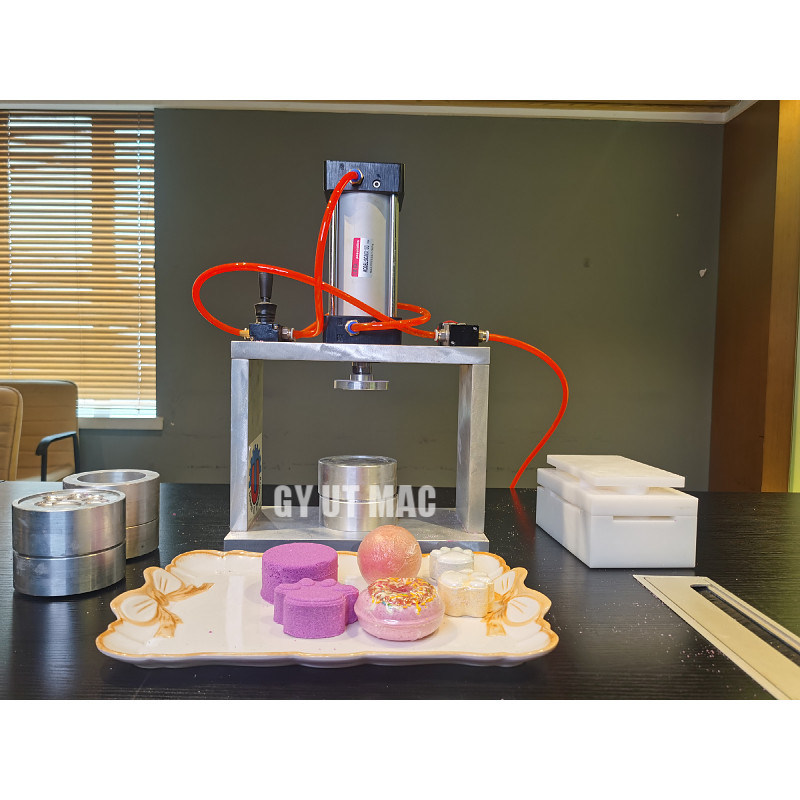 カラフルなハンドバスタム爆弾 マルチプレス 半自動 シャンプーバー コンディショナーバー シャワー製造機