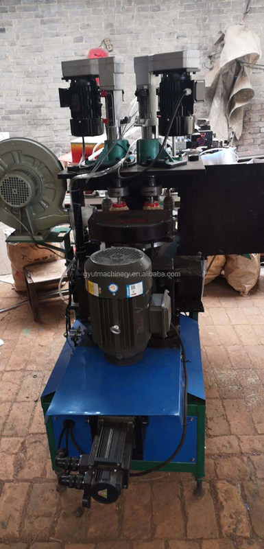 220v 2ホール/h とストリップノットベーブルステンレス鋼鉄ワイヤブラシ製作機械