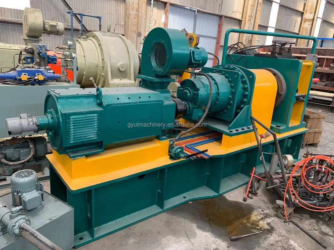 銅アルミと青銅のインプット棒のためのシングルアクションエクストルーションプレスマシン 8-30mm