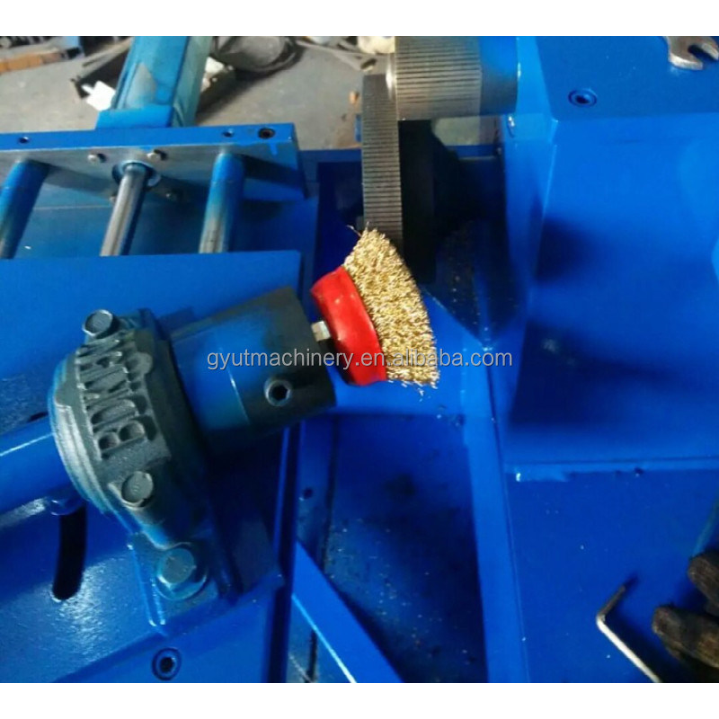 鋼鉄ワイヤブラシ製造機 腐食除去用 PLC制御 450mm クリップドワイヤホイール