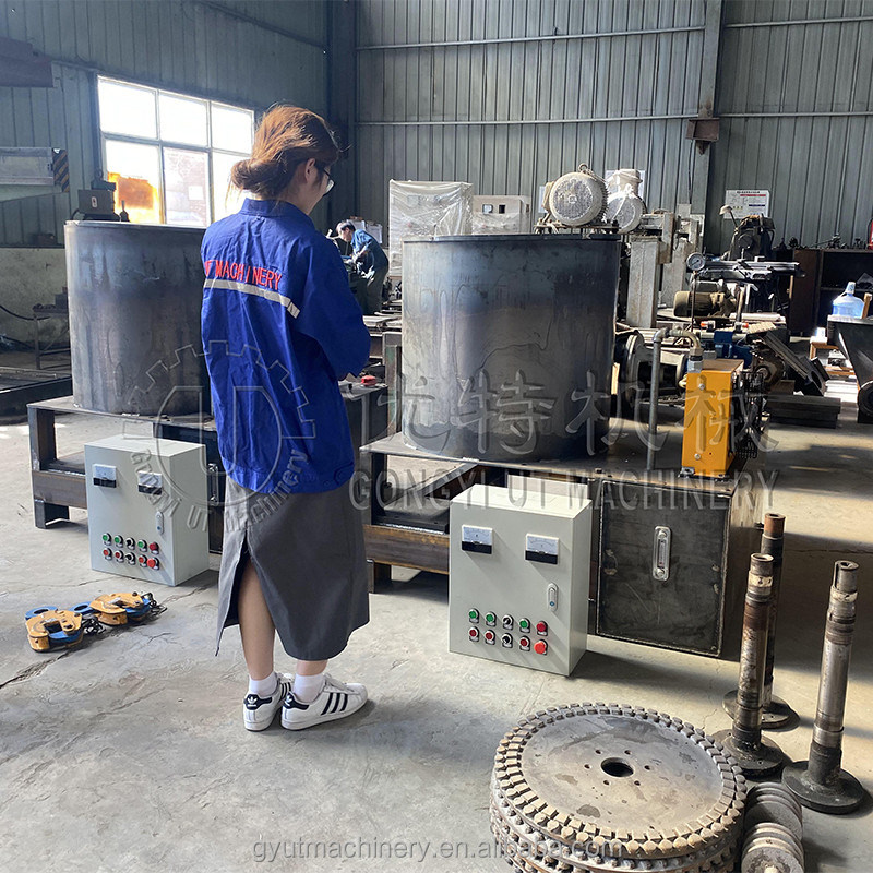 250~300kg/h 容量 廃棄紙板のための水力木材ブリケットプレスメーカー