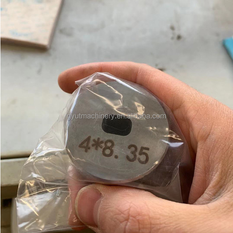 アルミ/銅のバスバーの生産のためのセカンドハンドエクストルーダープレス