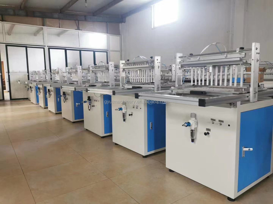 11 列 の マイクロ グリーン トレイ 種まき 機械,コンベヤー ベルト と トップ コッター を 備える 機械