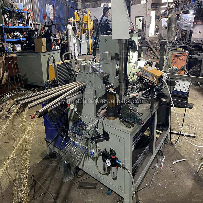 2.2kwモーター付き,完全に自動的な多サイズ銅線ホイールブラシ製造機械