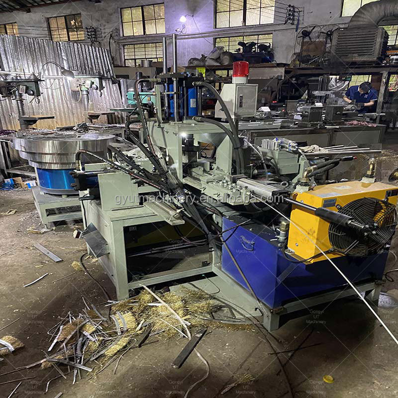 2.2kwモーター付き,完全に自動的な多サイズ銅線ホイールブラシ製造機械